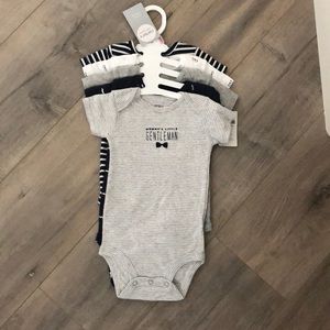 Carters 5 piece onesie set